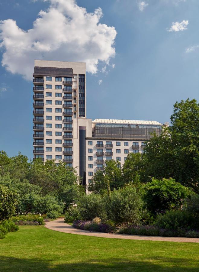 เดอะคาร์ลตัน ทาวเวอร์ จูเมราห์ Hotel ลอนดอน ภายนอก รูปภาพ